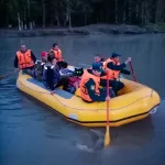 Высокая вода заблокировала новосибирских туристов на острове в горах Алтая