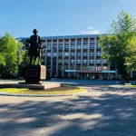 В Барнауле хотят обновить сковородку и фасад алтайского политеха
