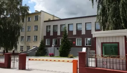 35-летний преподаватель новосибирского вуза умер на рабочем месте