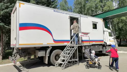 В Барнауле у зоопарка вновь заработал мобильный пункт вакцинации
