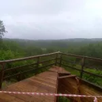 В Калининградской области рухнула смотровая площадка с 27 туристами