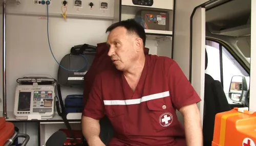 Барнаульский фельдшер рассказал о работе на скорой помощи