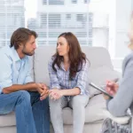 Как уговорить партнера прийти на семейную психотерапию