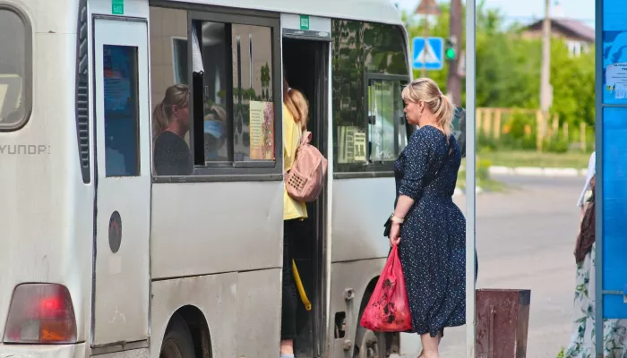 Жалобы бийчан помогли вернуть отмененную автобусную остановку