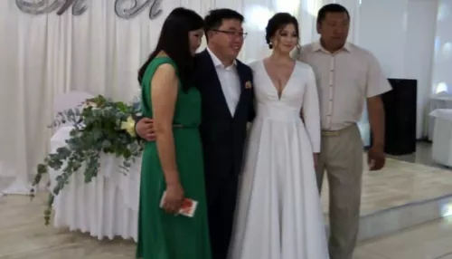 В Бурятии в разгар пандемии депутат устроил свадьбу на 300 человек