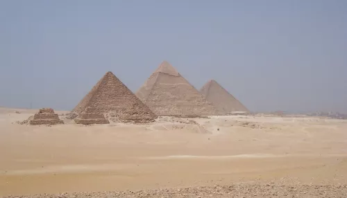 Египет ужесточил правила въезда для непривитых туристов