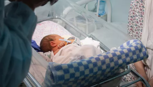 В Алтайском крае продолжает снижаться показатель рождаемости