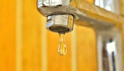 Жители барнаульского поселка Бельмесево жалуются на проблемы с водоснабжением  