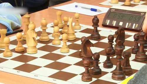 Шахматист Алексей Сорокин стал первым гроссмейстером в Алтайском крае