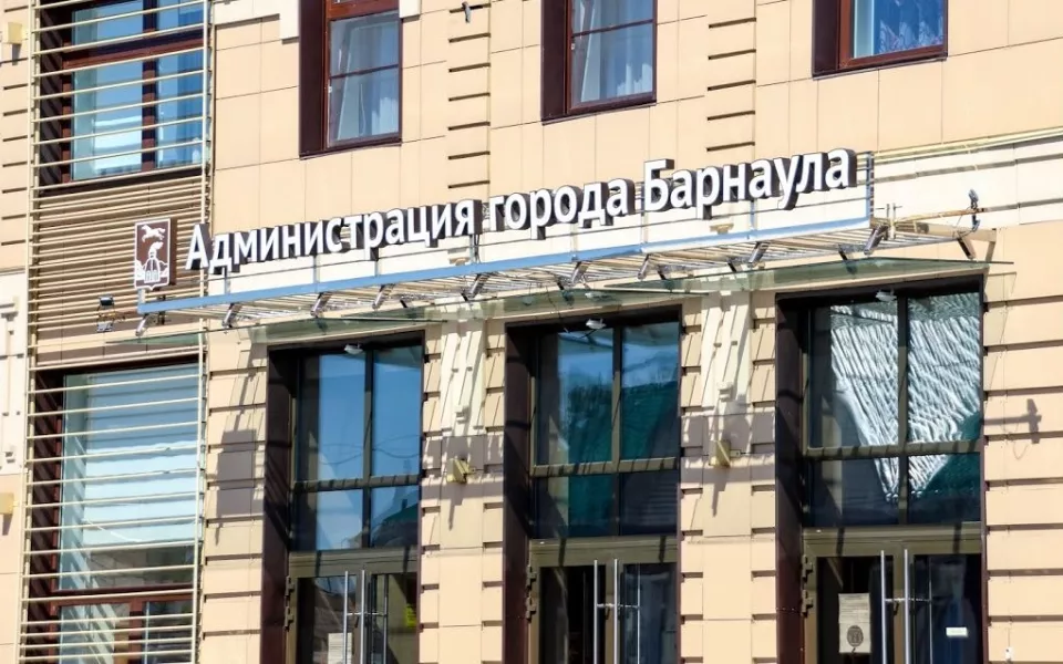 Власти Барнаула не дали добро на высотку на месте бывшего кинотеатра Искра