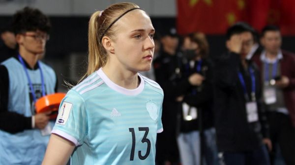 Российское золото и Евро-2022: к чему идет алтайская футболистка Беломытцева 